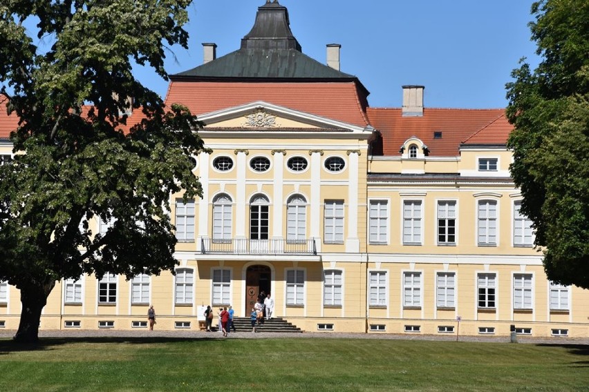 Atrakcje turystyczne Wielkopolski - pałac w Rogalinie