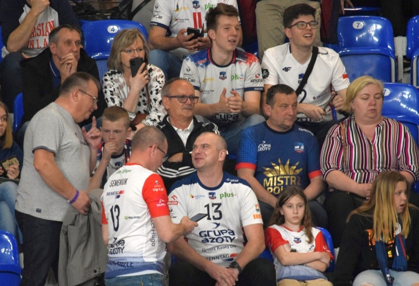 Kibice na meczu Grupa Azoty ZAKSA Kędzierzyn-Koźle - Aluron...