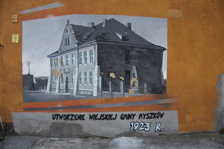 Historia Myszkowa zapisana  muralami  ZDJĘCIA