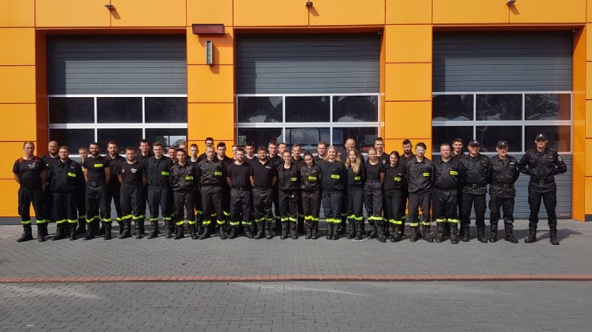 Strażacy ochotnicy pomyślnie zdali egzaminy w wolsztyńskiej komendzie! [FOTO]