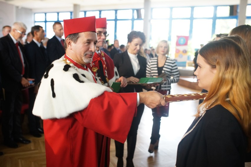 Prawie 10 tys. kandydatów chciało zostać studentami...