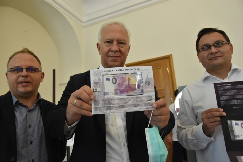 Premiera banknotu pamiątkowego 0 Euro - Legnica - Zamek...