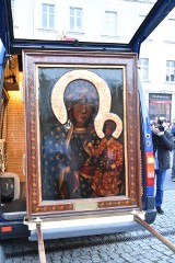 Kopia cudownego obrazu Matki Bożej nawiedzi Manieczki