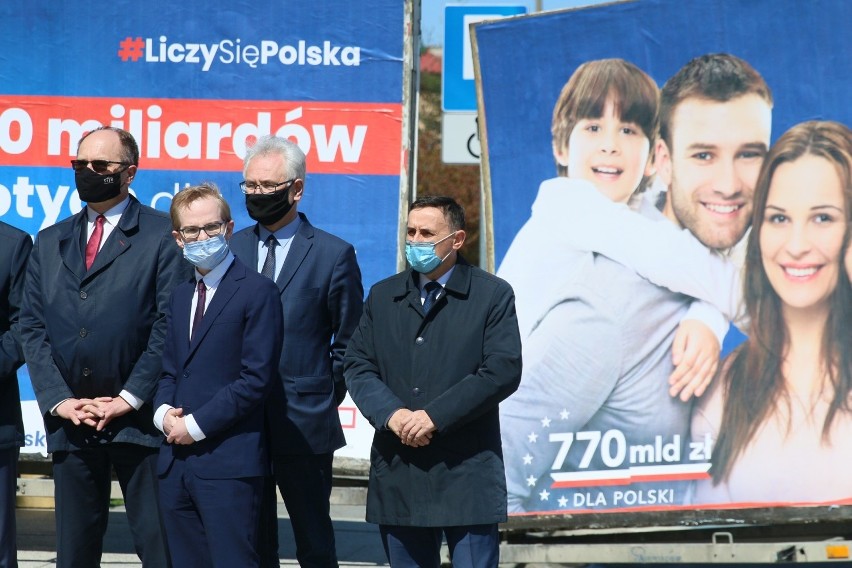 Unijne pieniądze dla Polski: PiS apeluje do posłów opozycji  