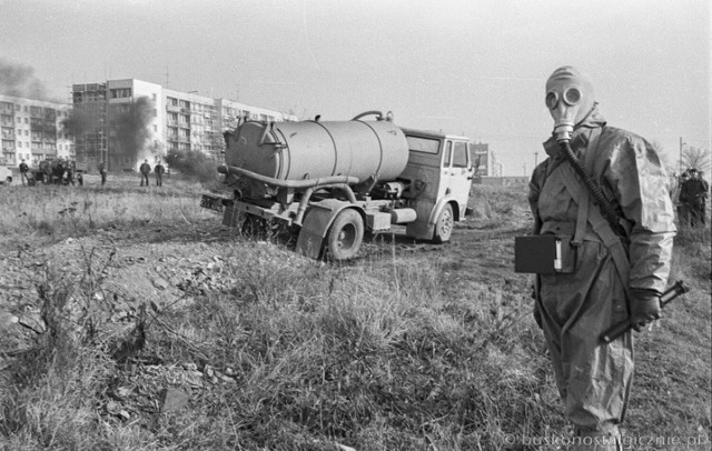 Ćwiczenia Obrony Cywilnej, okolice os. Orła Białego (dawniej Świerczewskiego, obecnie parking i ul. Konstantego Miodowicza)
1986