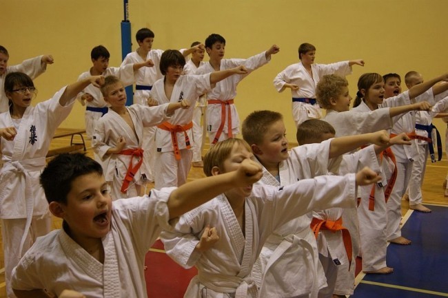 Treningi KARATE DLA DZIECI - dyscyplina, wychowanie, asertywność.