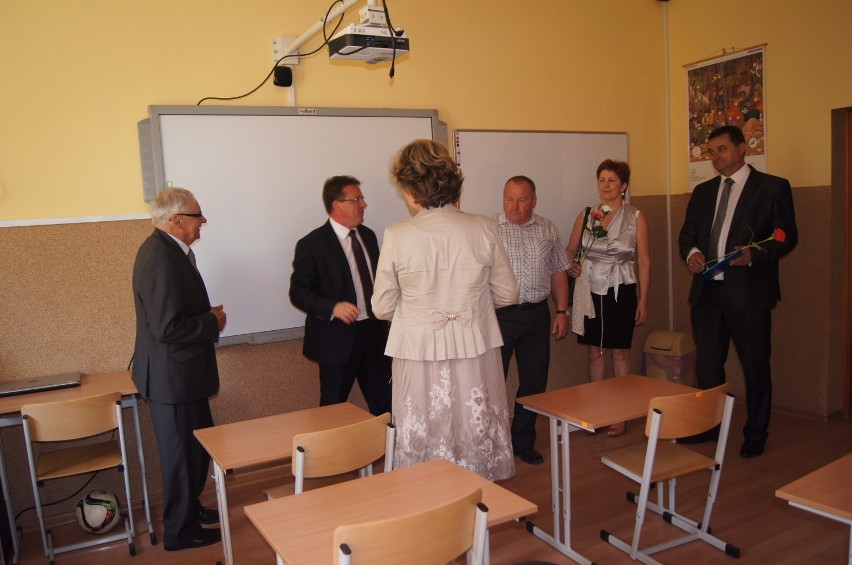 Jubileusz 40-lecia Szkoły Podstawowej w Konopnicy[Zdjęcia]