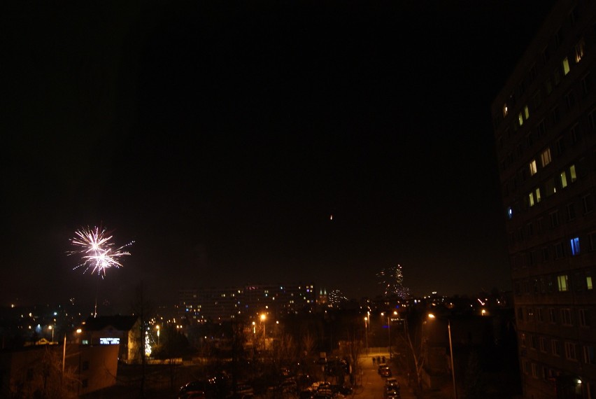 Noworoczne fajerwerki nad całym regionem - pochwalcie się swoimi zdjęciami! [GALERIA]