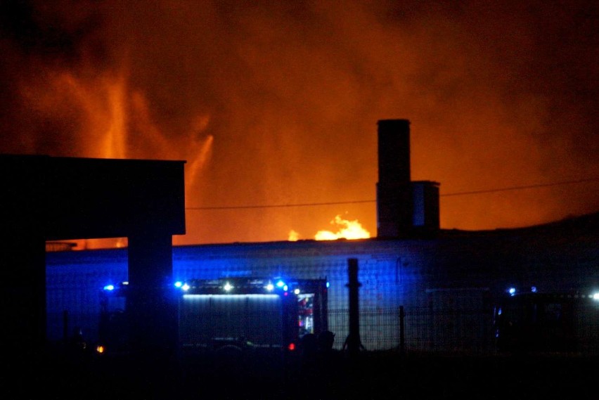Pożar w Zagorzynie pod Kaliszem. Spłonął zakład stolarski...