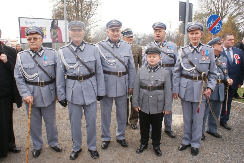 W Kaliszu odsłonięto obelisk upamiętniający wręczenie...