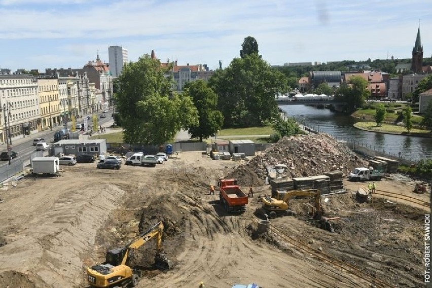 Plac budowy IV kręgu Opery Nova w Bydgoszczy.