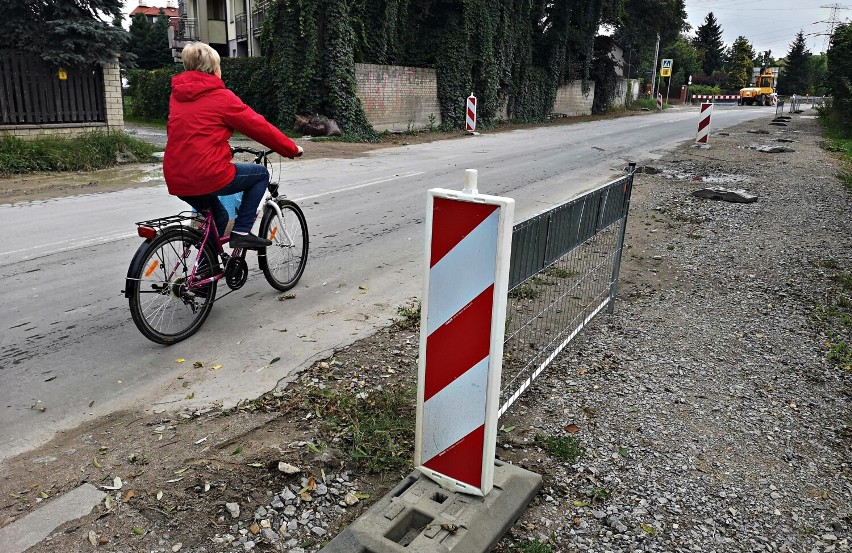 Pacyna. Pijana jechała rowerem. Teraz zapłaci kolosalny mandat