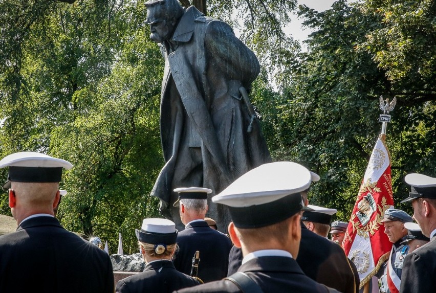 Tradycyjnie już uroczyste obchody zorganizowane zostały w...