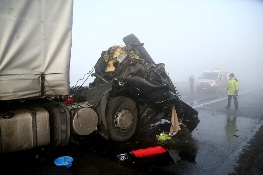 Minęło 5 lat od karambolu na A1 pod Piotrkowem. 26 stycznia...