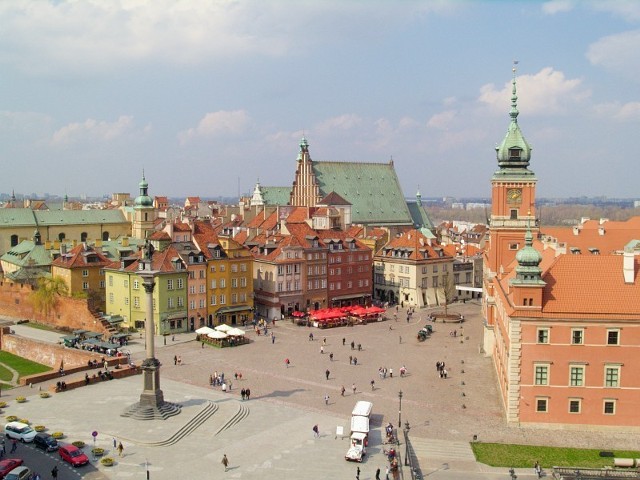 Panorama Placu Zamkowego i Starego Miasta w Warszawie