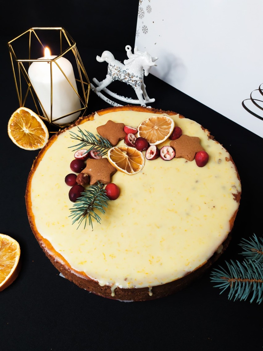 Słodka inspiracja na święta: Sernik dyniowy z białą czekoladą i pomarańczą