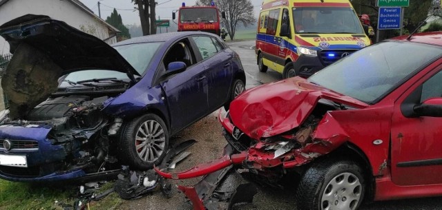 W Żerosławicach zderzyły się dwa auta