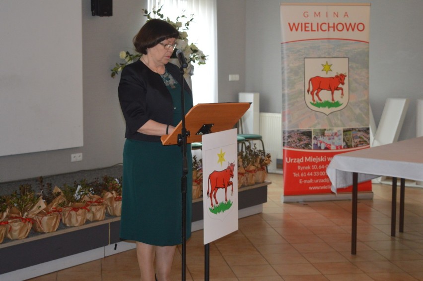 „Kobiety inspirują do aktywności”, czyli IX Powiatowe Forum Kobiet w Wielichowie