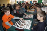 "Festiwal szachowo-warcabowy" przyciągnął tłumy. Miłośnicy królewskiej gry rywalizowali w Szubinie [zdjęcia]