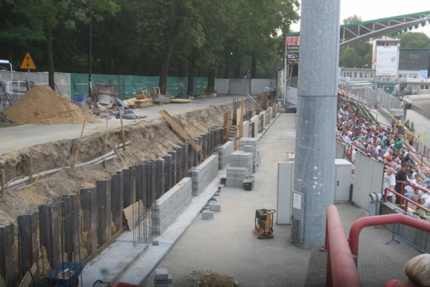 Nowe ogrodzenie wokół stadionu w Rybniku