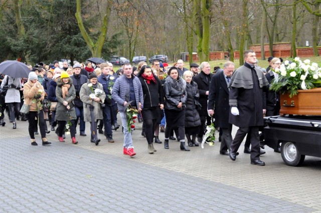 KOŚCIAN. Pogrzeb Macieja Zielonki zgromadził tłum kościaniaków