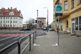 Rusza sieć punktów "hop and go" w Poznaniu. Miasto wydało na to ponad pół miliona złotych. "Wkurza mnie, że operatorzy nie muszą płacić"