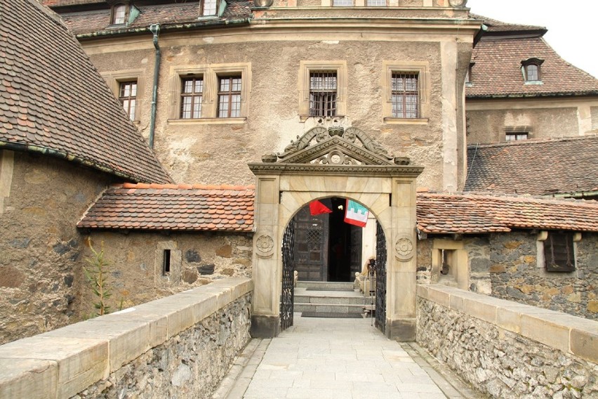 Oto i wejście główne do zamku.