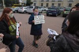 Protest samochodowy kobiet odbył się w Katowicach. "Nie robimy protestu ulicznego, bo jesteśmy odpowiedzialne".
