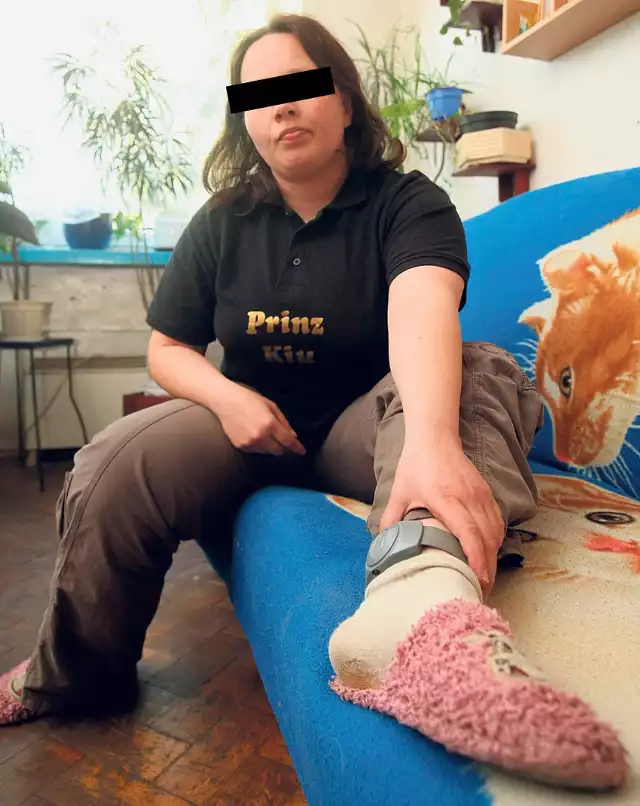 29-letnia Elżbieta ze Zgierza jest jedną z 43 kobiet w Polsce, które odbywają karę więzienia we własnym domu.