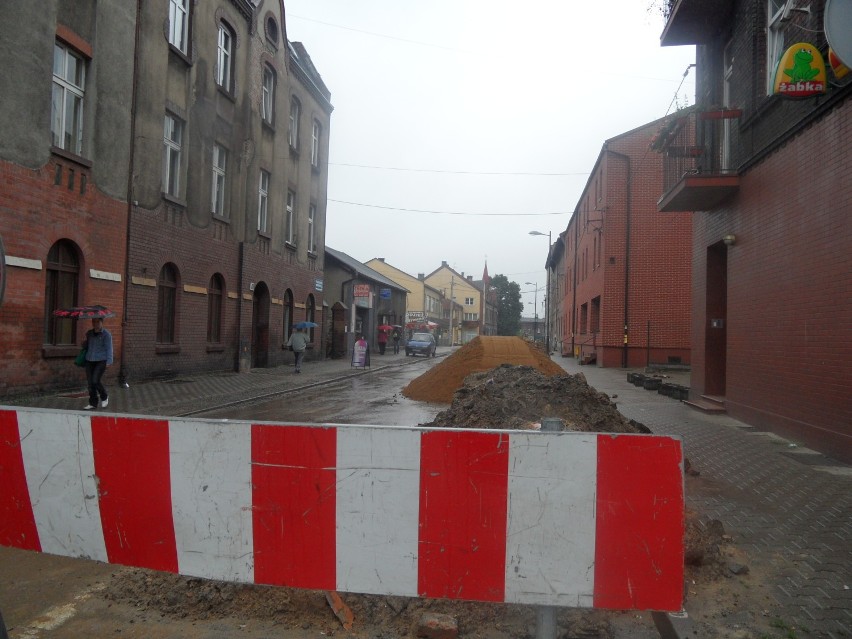 W maju rozpoczął się generalny remont ul. Kubiny w Centrum....