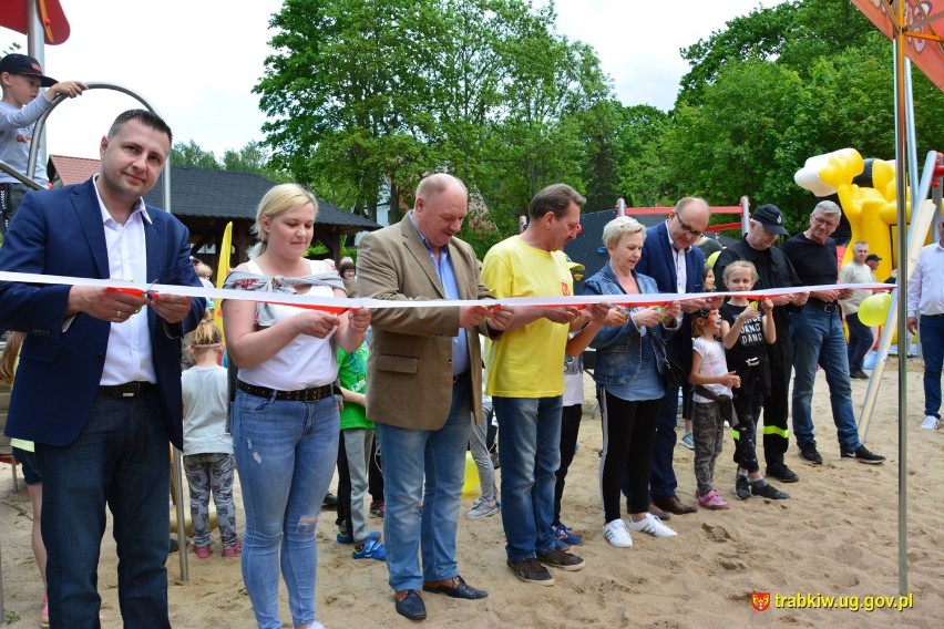 Gmina Trąbki Wielkie: Dzień Dziecka nad Jeziorem Mierzeszyńskim. Nowe miejsce rekreacji otwarte! [ZDJĘCIA]