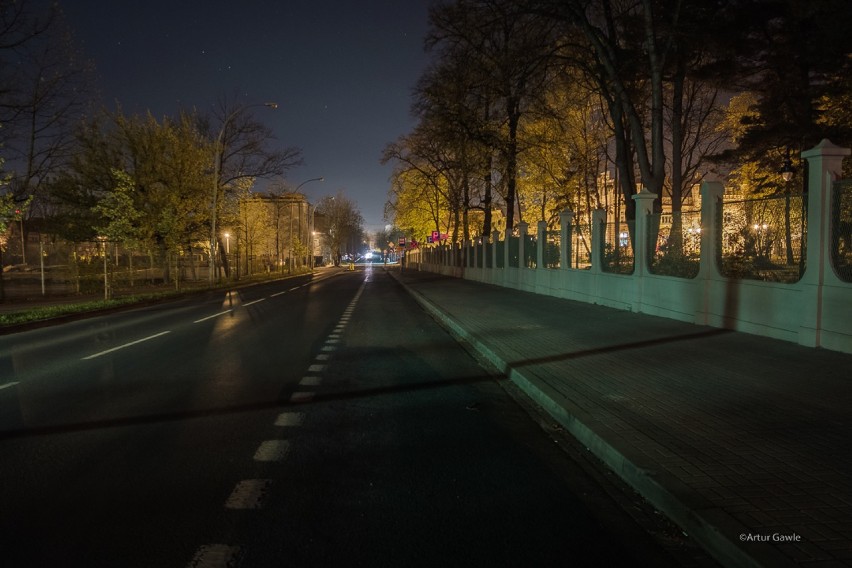 Koronawirus. Tarnów oszczędza na oświetleniu [NOCNE ZDJĘCIA]