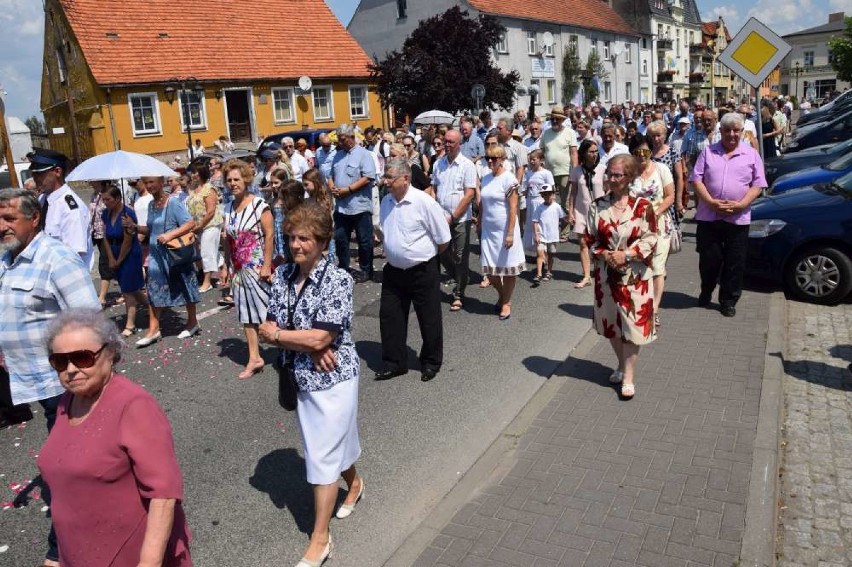 Procesja Bożego Ciała przeszła ulicami Skoków [ZDJĘCIA, FILM]