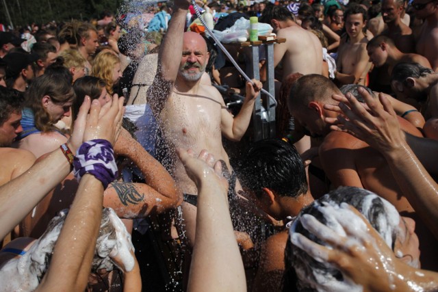 Przystanek Woodstock 2014: Tak wygląda poranna toaleta