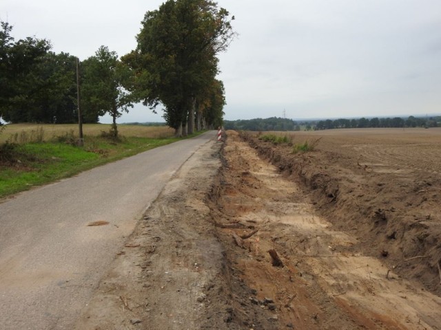 Budowa drogi do Ostrowąsów już trwa...