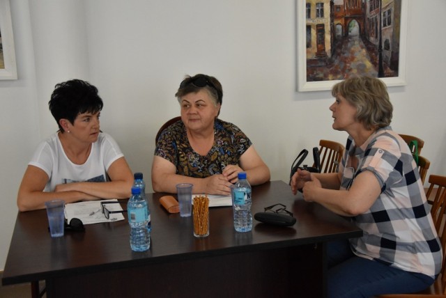 Na zdjęciach posiedzenie Społecznej Rady Szpitala Powiatowego w Sławnie w którym też biorą udział związki zawodowe szpitala w Sławnie. Pierwsza z lewej to Tamara Zasadzińska