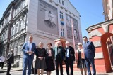 W Przemyślu odsłonięto mural poświęcony zasłużonej dla miasta rodzinie Bystrzyckich [ZDJĘCIA]