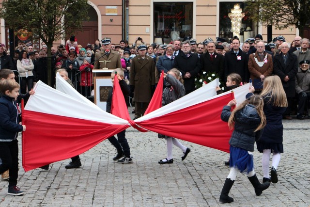 Uroczystości z okazji Święta Niepodległości na Rynku w Grudziądzu w 2019 roku
