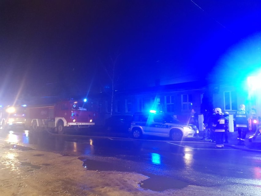 Mieszkaniec baraku przy ul. Mątewskiej w Inowrocławiu poniósł śmierć w pożarze [zdjęcia]