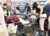 Sosnowiec: Wyprzedaż w sklepie Lidl. Tania AGD i odzież. Klientów nie brakowało 