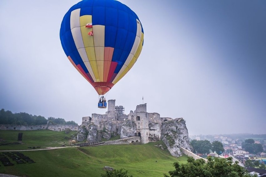 Balonowa fiesta na Zamkiem Ogrodzienieckim w Podzamczu...