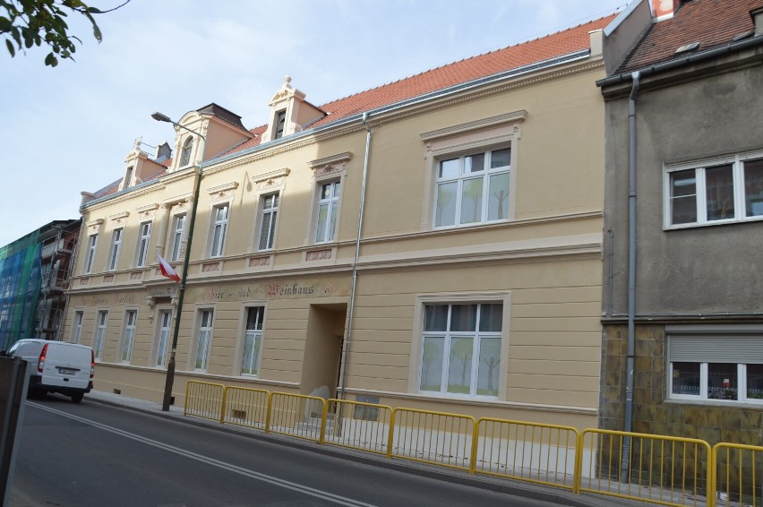 Budynki przy ul. Jana Pawła II w Żaganiu