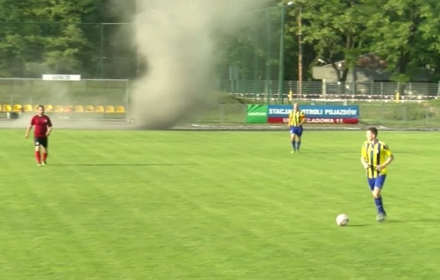 Trąba powietrzna na stadionie w Strzelcach Opolskich.