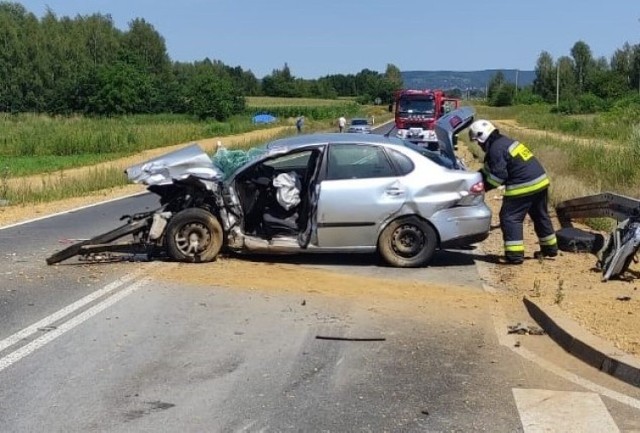 Na obwodnicy Podolsza doszło do zderzenie samochodu osobowego z ciężarowym