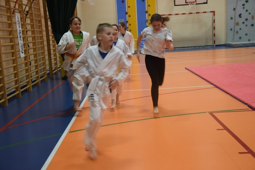 Mikołajkowy trening aikido w Śląskiej Akademii Aikido w...