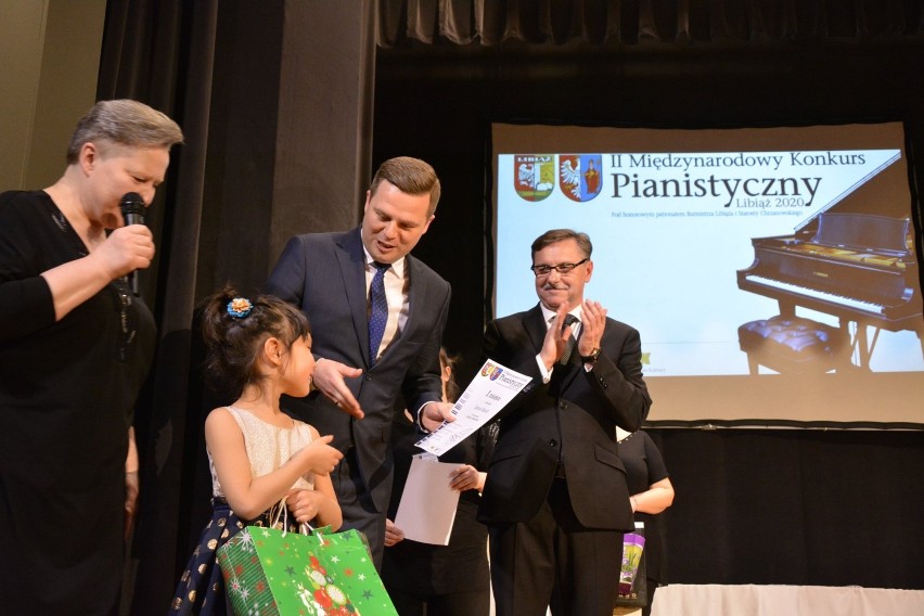 II Międzynarodowy Konkurs Pianistyczny Libiąż 2020. Pianiści z Polski, Ukrainy i Japonii zaprezentowali swoje umiejętności 
