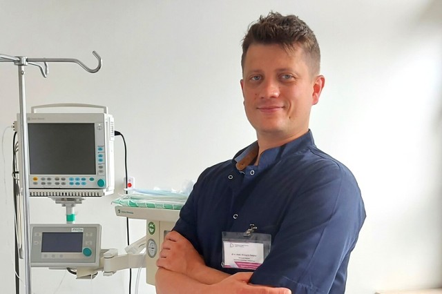 Dr Grzegorz Cwynar pokieruje pracami oddziału ginekologii i ginekologii onkologicznej w czeladzkim szpitalu
