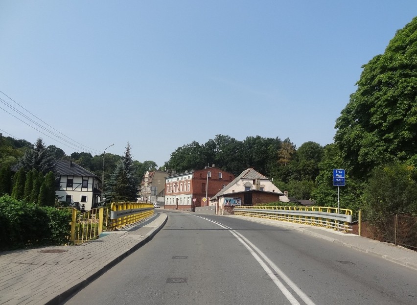 Część nawierzchni zostanie rozebrana, pojawią się zwężenia i...