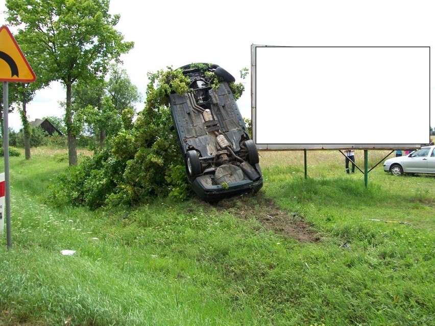 Groźny wypadek w Rokoszu, gm Słupca. Kierowca osobowego bmw...