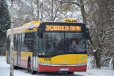 Łódź: Nie wszystkie tramwaje i autobusy wyjeżdżają na trasę. Część linii kursuje rzadziej. Co się dzieje?